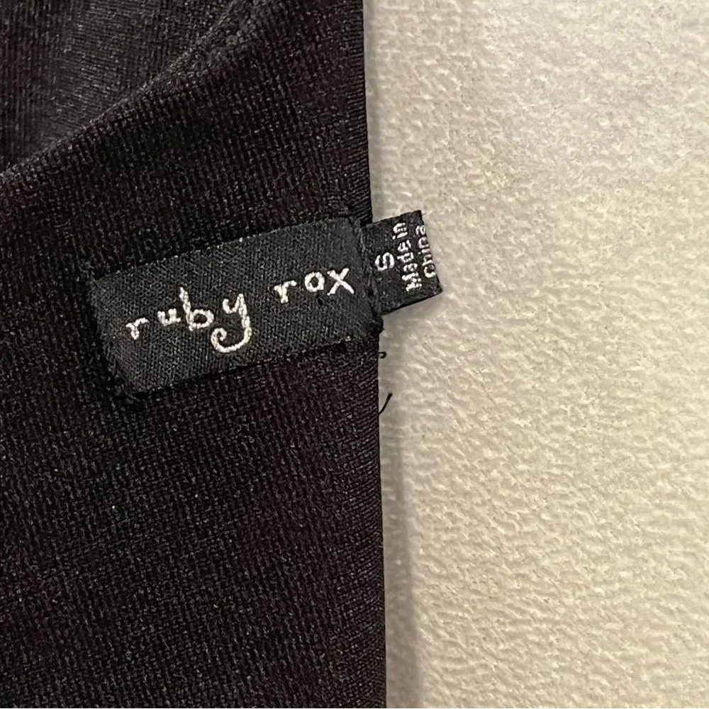 Ruby Roz Black Sleeveless mini Dress‎ - Picture 7 of 12